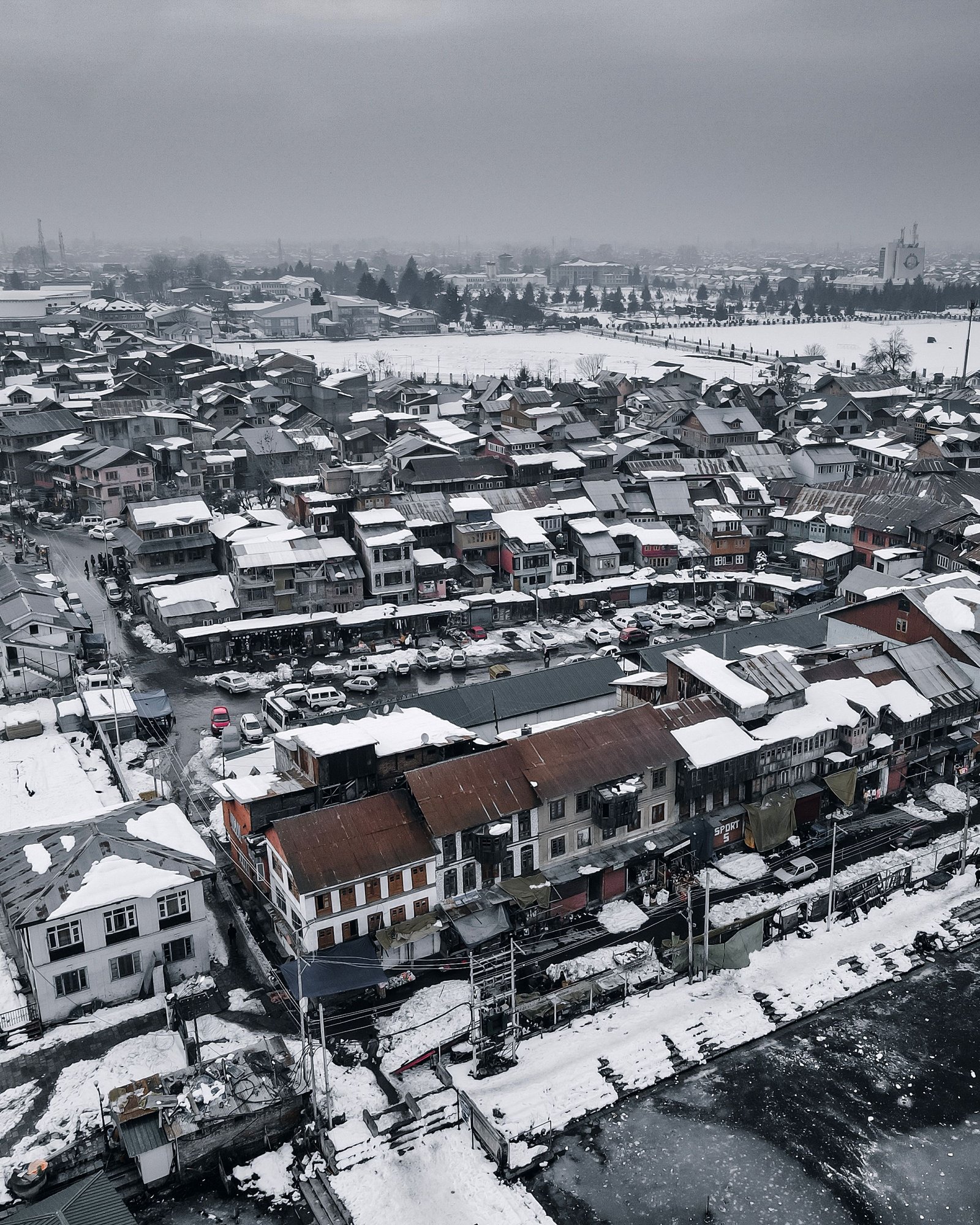 Kashmir in February: Weather, Snowfall, Temperature & Travel Guide